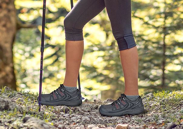 Orthofeet γυναίκες 84N2Z70 αθλητικά μαύρος Μοραβία αδιάβροχο